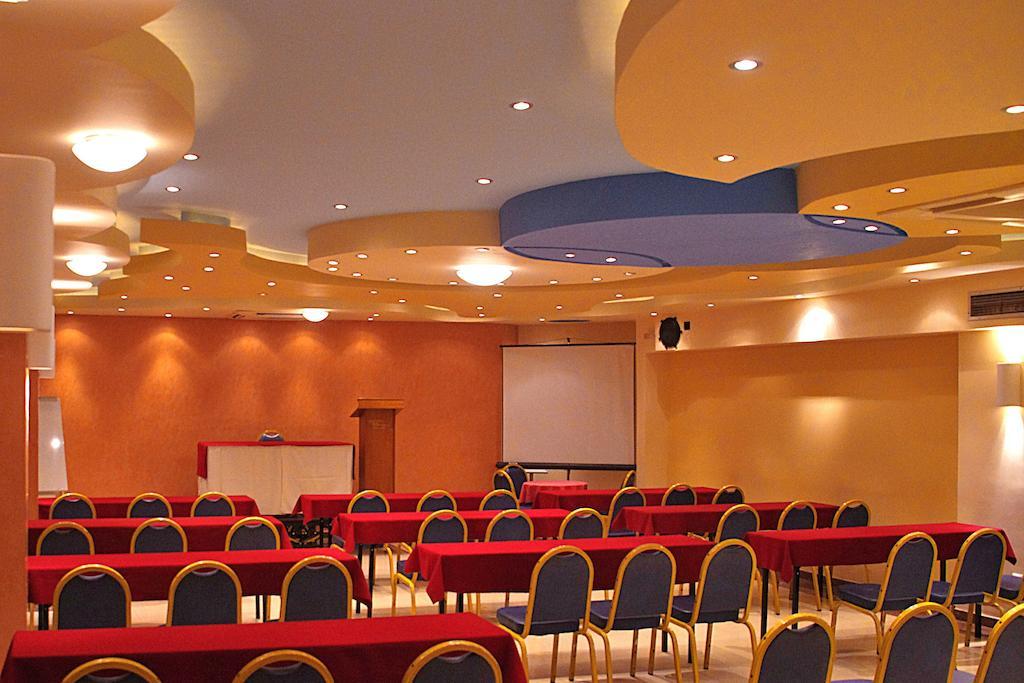 Hotel Mistral Πειραιάς Εξωτερικό φωτογραφία