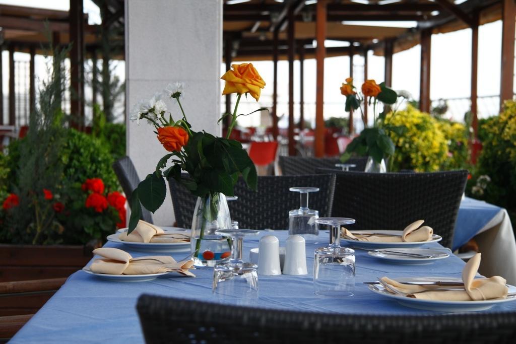 Hotel Mistral Πειραιάς Εξωτερικό φωτογραφία