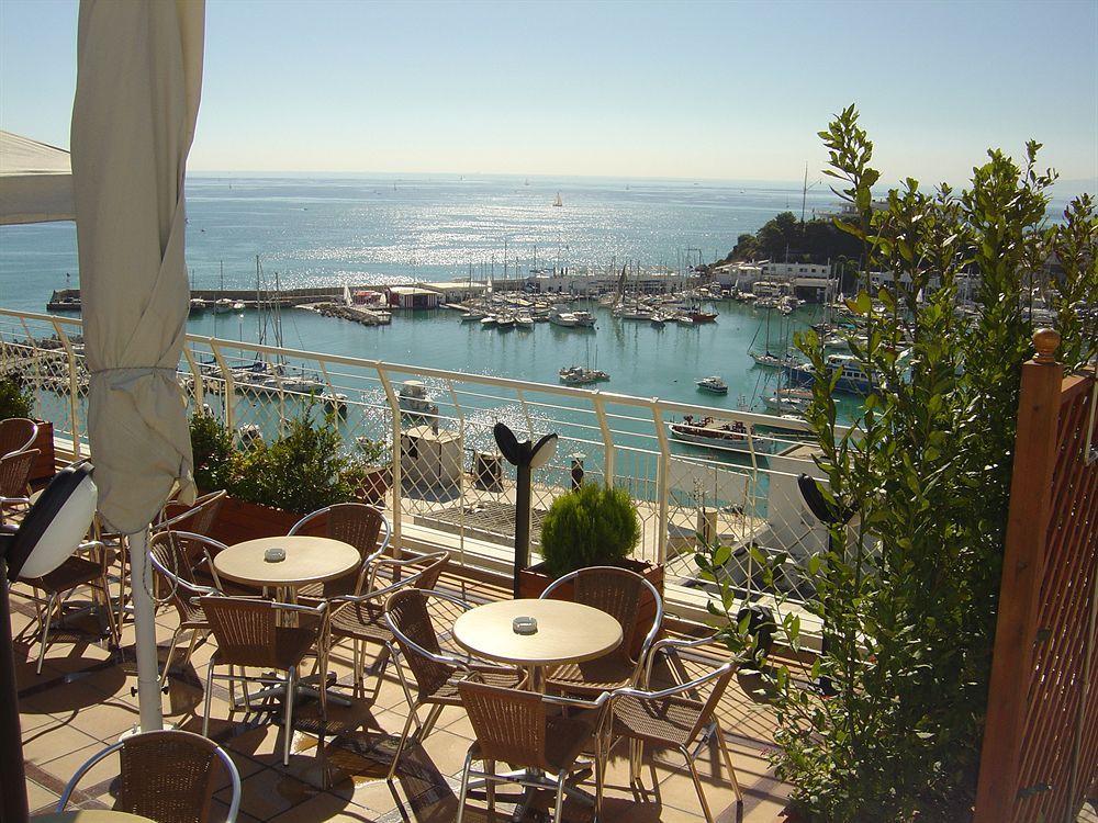 Hotel Mistral Πειραιάς Εστιατόριο φωτογραφία